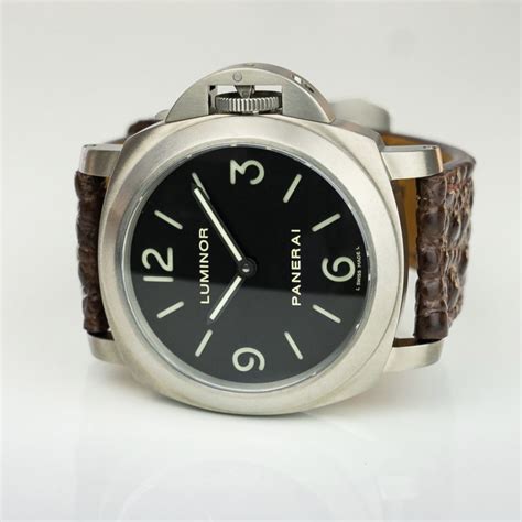 panerai 176 sandwich|Panerai Luminor Base Titanio : PAM 176 PAM00176 : Titanium.